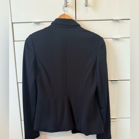 Stork & Babe Black Blazer – Small | Stretchy & Soft - Picture 3 of 5